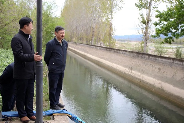 生态环境部部长黄润秋赴陕鄂豫调研南水北调中线工程水源区生态环境安全工作